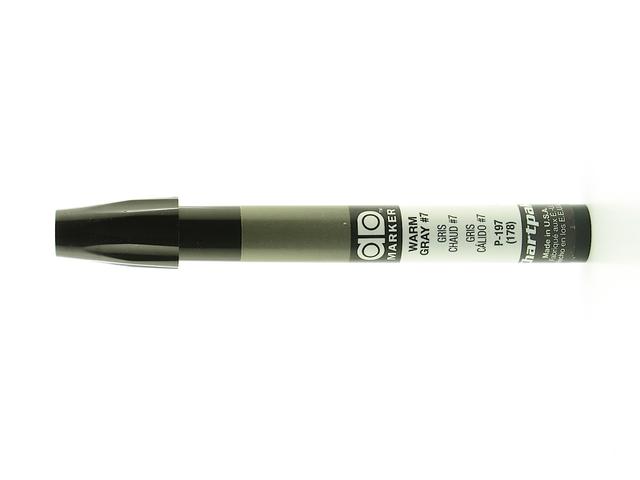 AD MARKER AD197 WARM GRAY 7 1