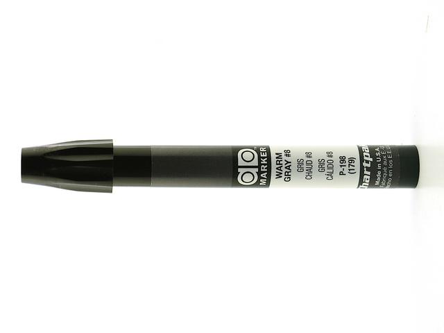 AD MARKER AD198 WARM GRAY 8 1