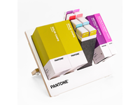 PANTONE REFERENCE LIBRARY GPC305C