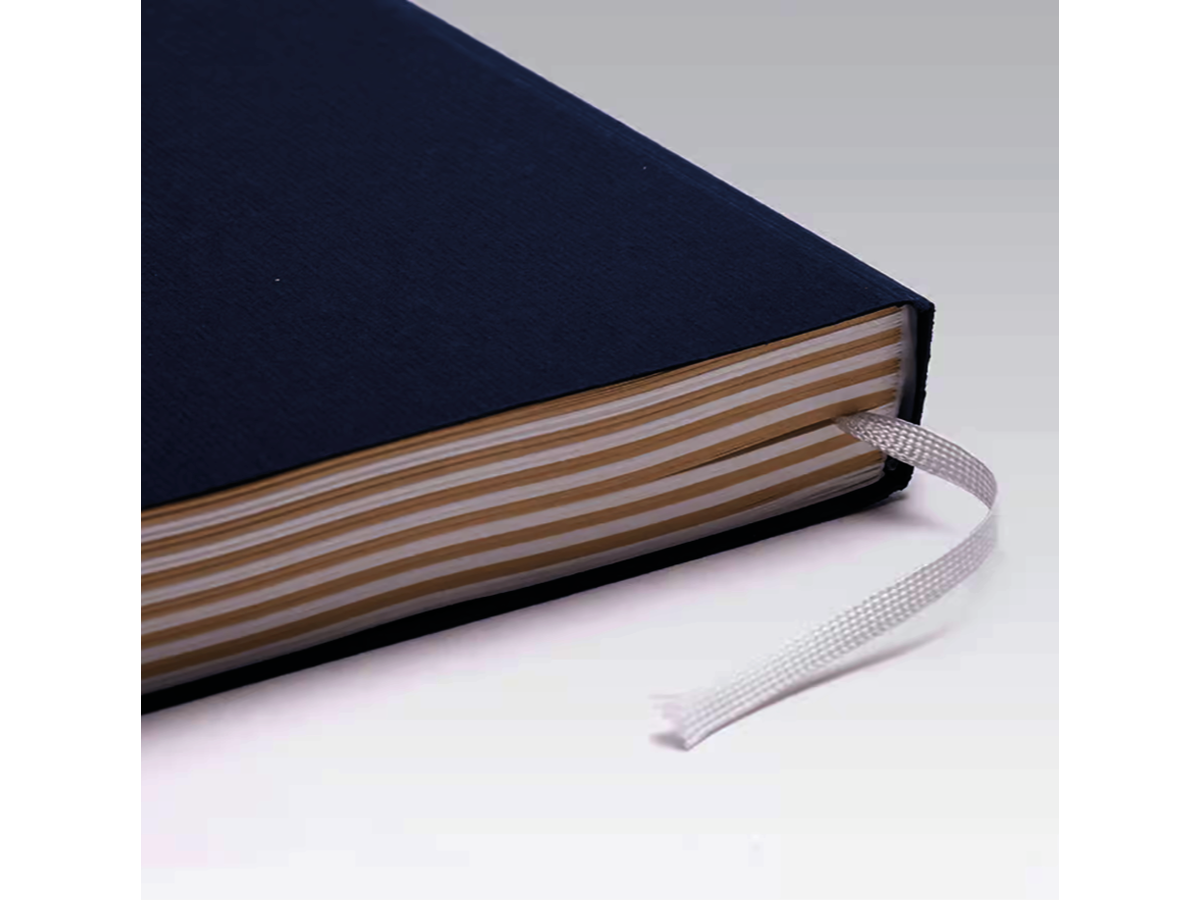 FABRIANO QUADRATO ARTIST'S JOURNAL 23x23CM 90GRAM 2