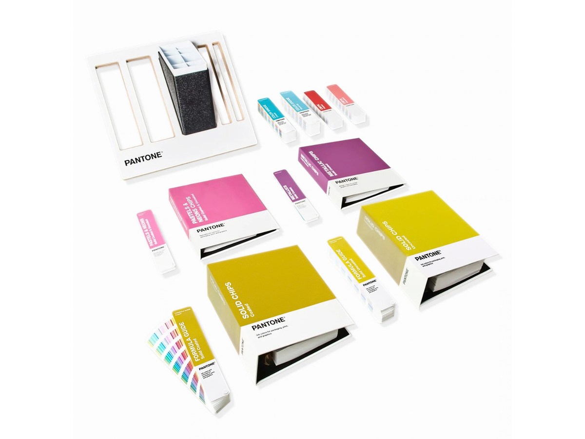 PANTONE REFERENCE LIBRARY GPC305C 2